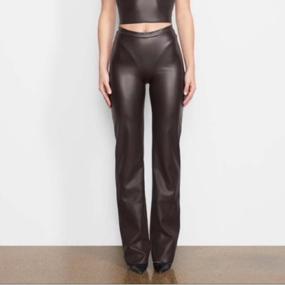 SKIMS Brown PU Pants